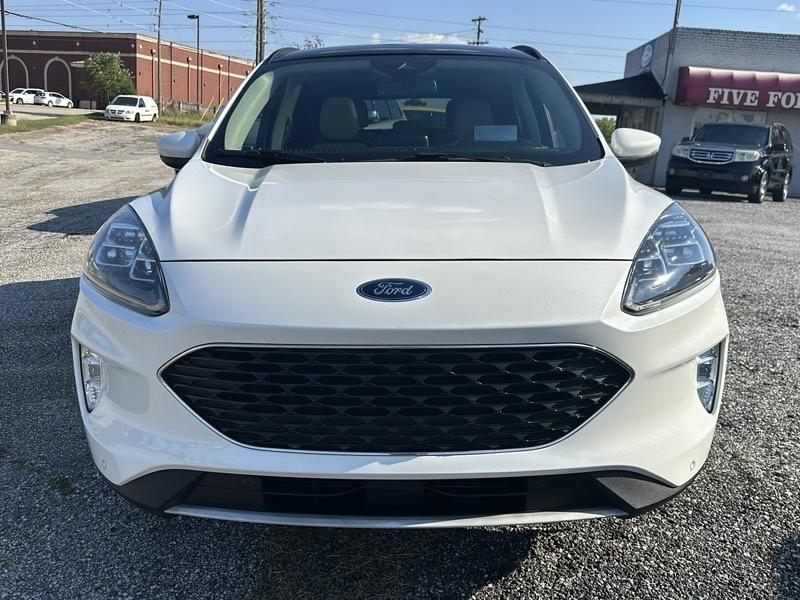 Ford Escape Titanium 4WD 2020