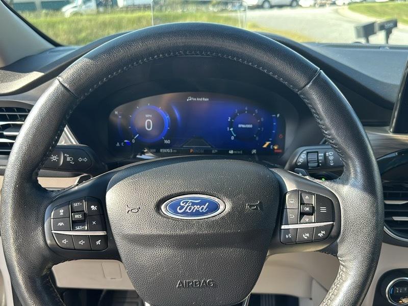 Ford Escape Titanium 4WD 2020