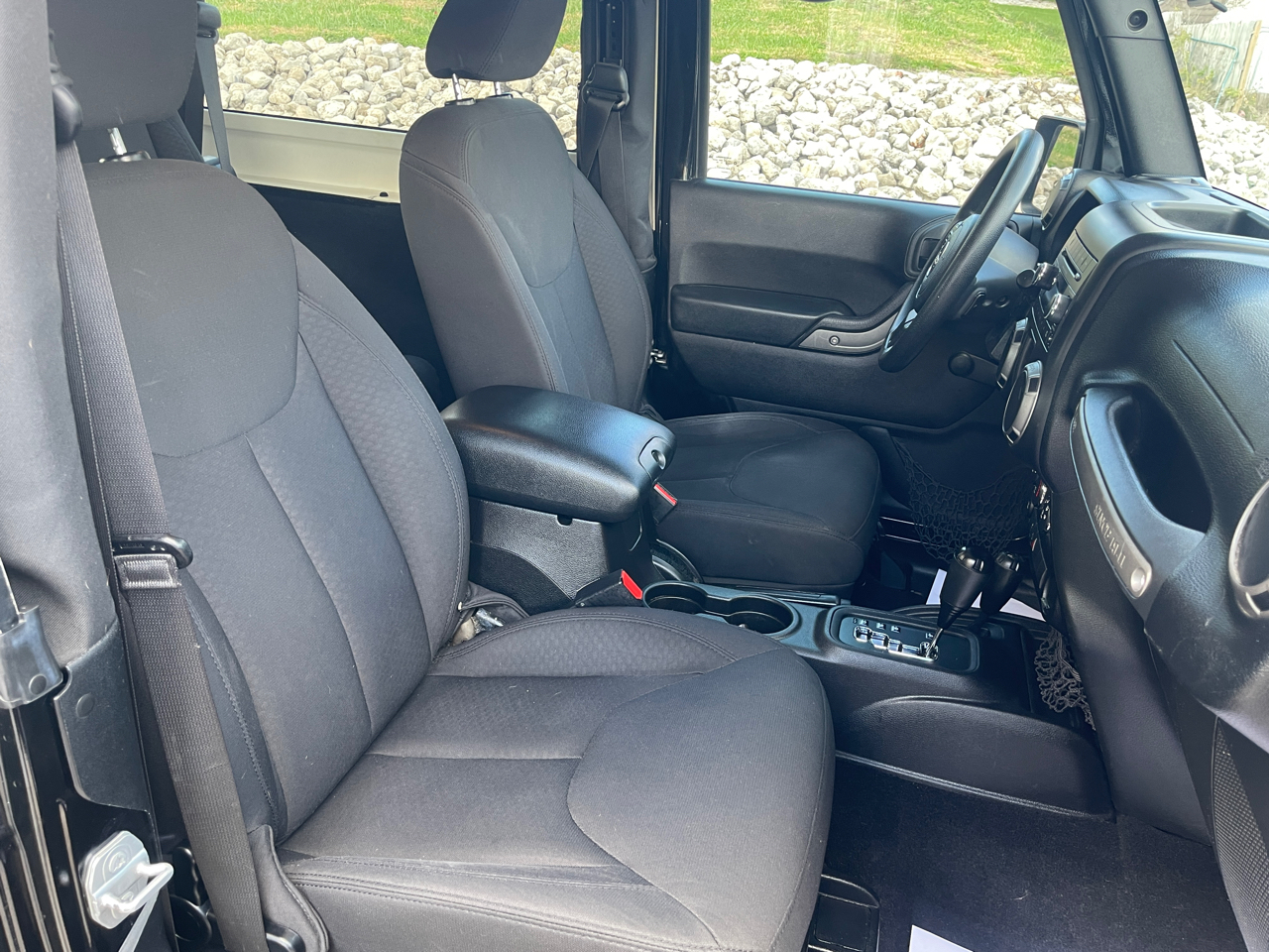 Jeep Wrangler Sport 4WD 2015 Jeep Wrangler Sport 4WD 2015