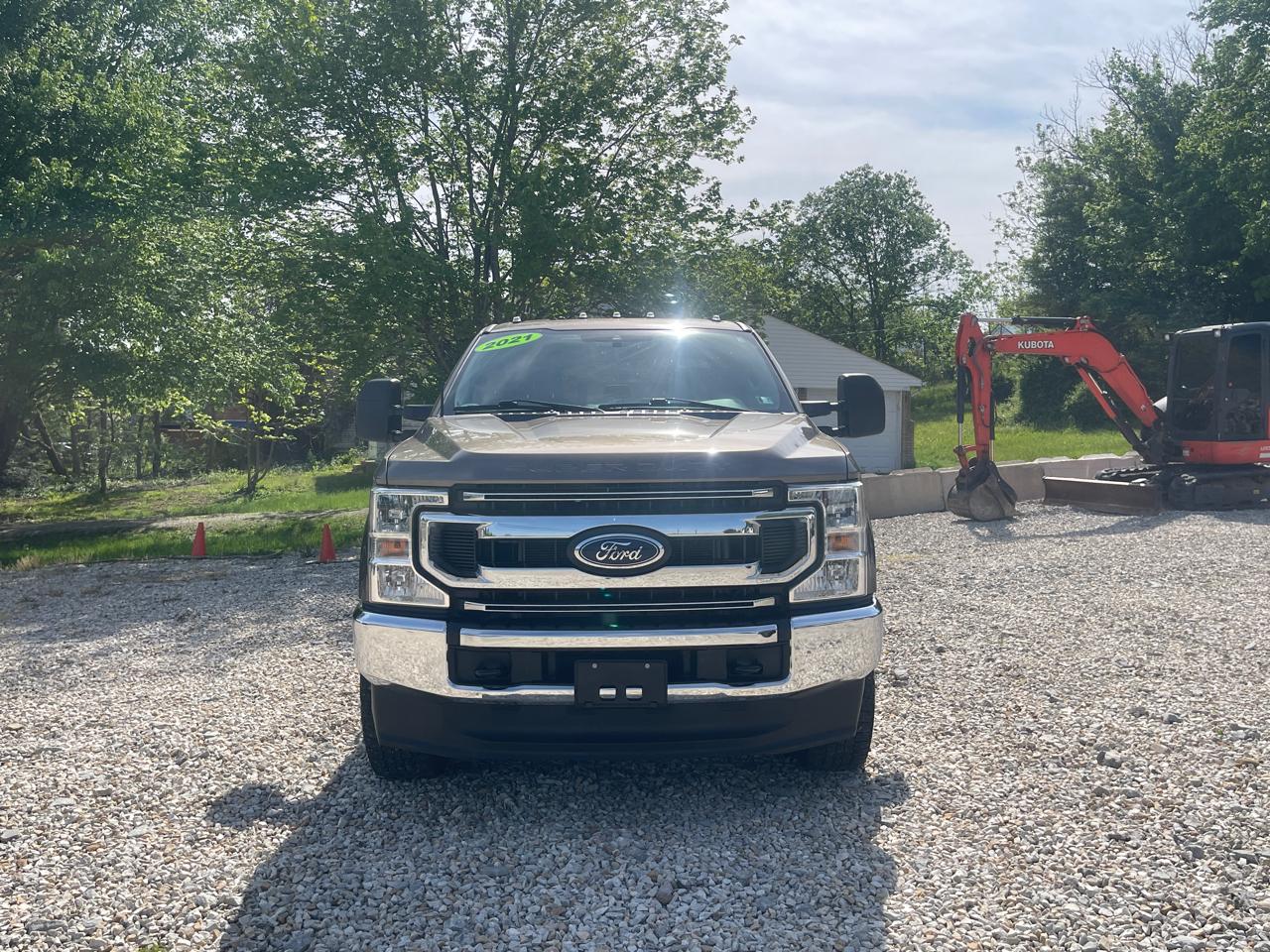 Ford F-250 SD XL Crew Cab Short Bed 4WD 2021