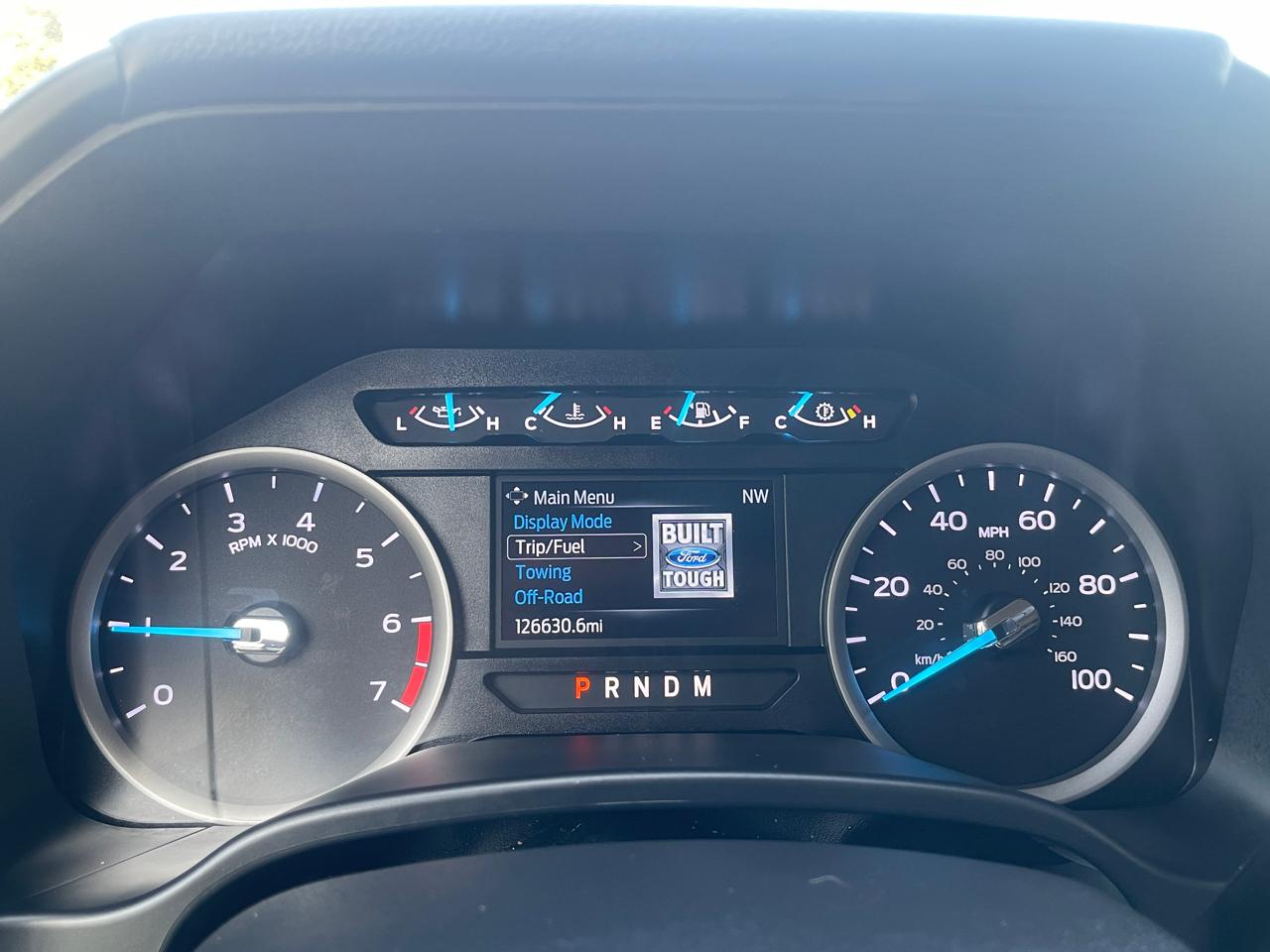 Ford F-250 SD XL Crew Cab Short Bed 4WD 2021