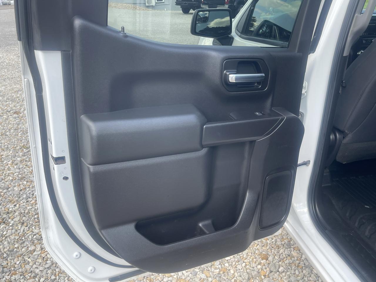 GMC Sierra 1500 Base Crew Cab  Short Box 4WD 2019