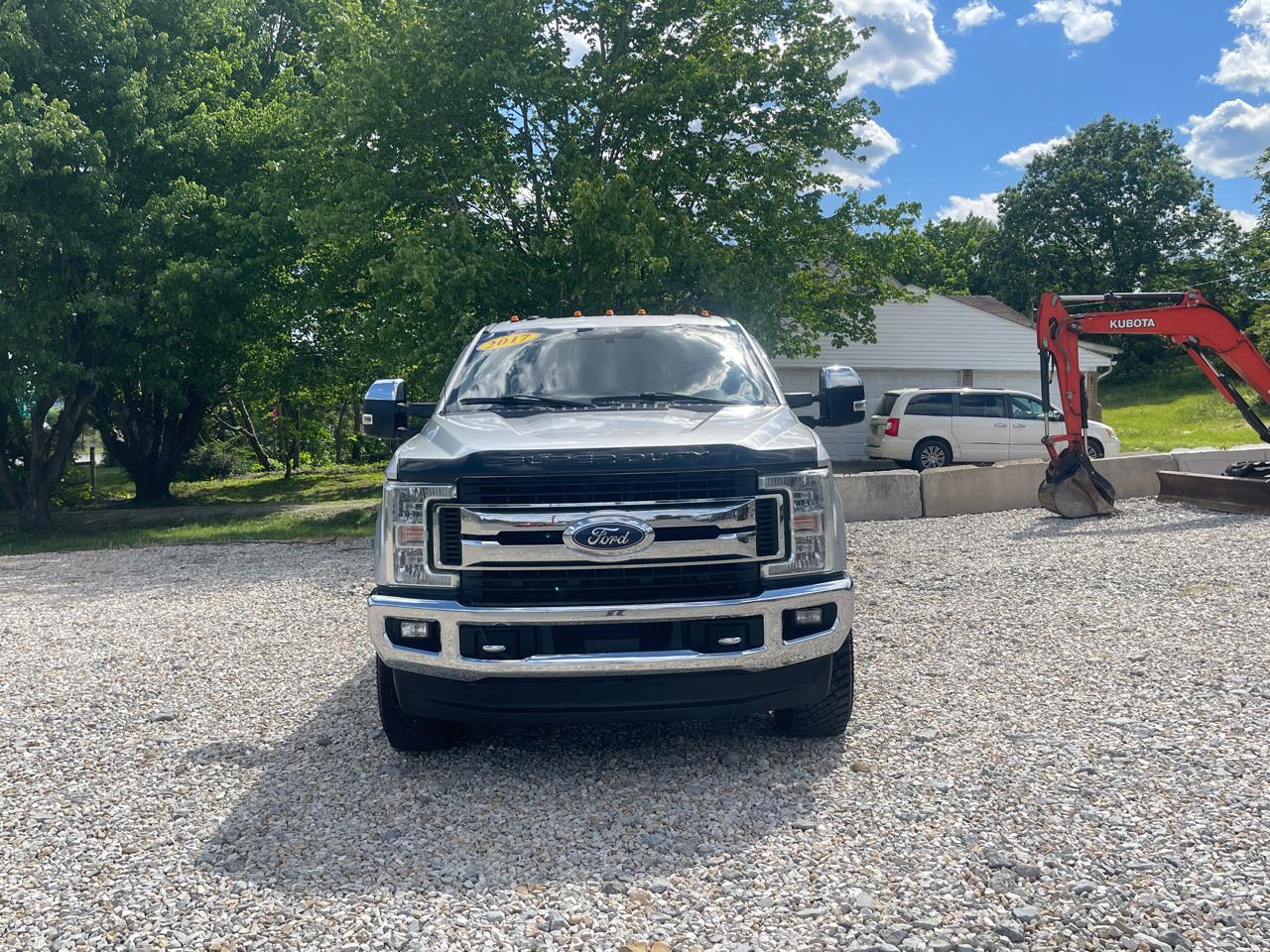 Ford F-250 SD XLT Crew Cab Short Bed 4WD 2017