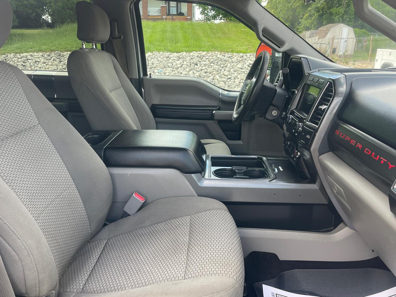 Ford F-250 SD XLT Crew Cab Short Bed 4WD 2017