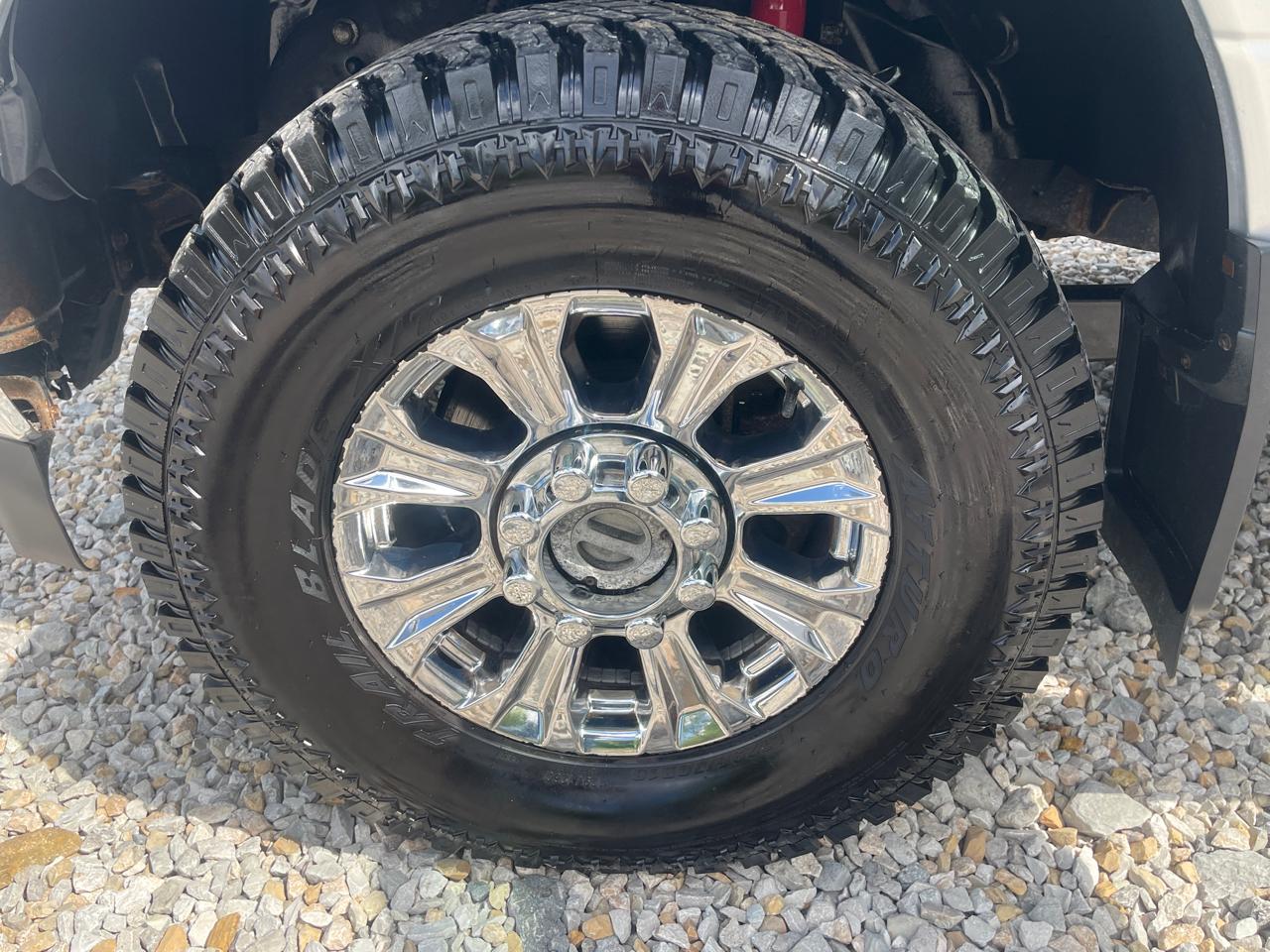 Ford F-250 SD XLT Crew Cab Short Bed 4WD 2017