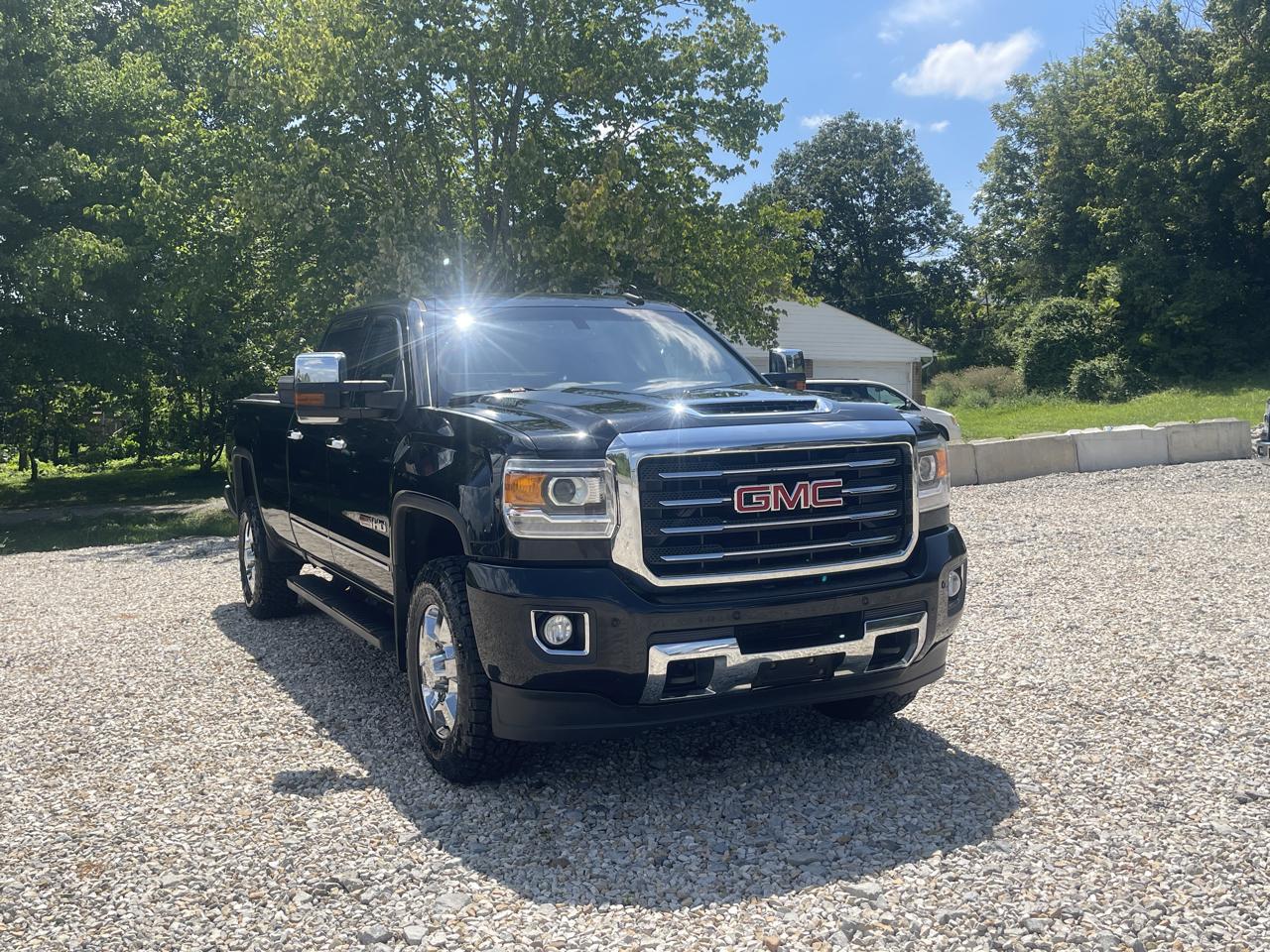GMC Sierra 2500HD SLT Crew Cab 4WD 2017