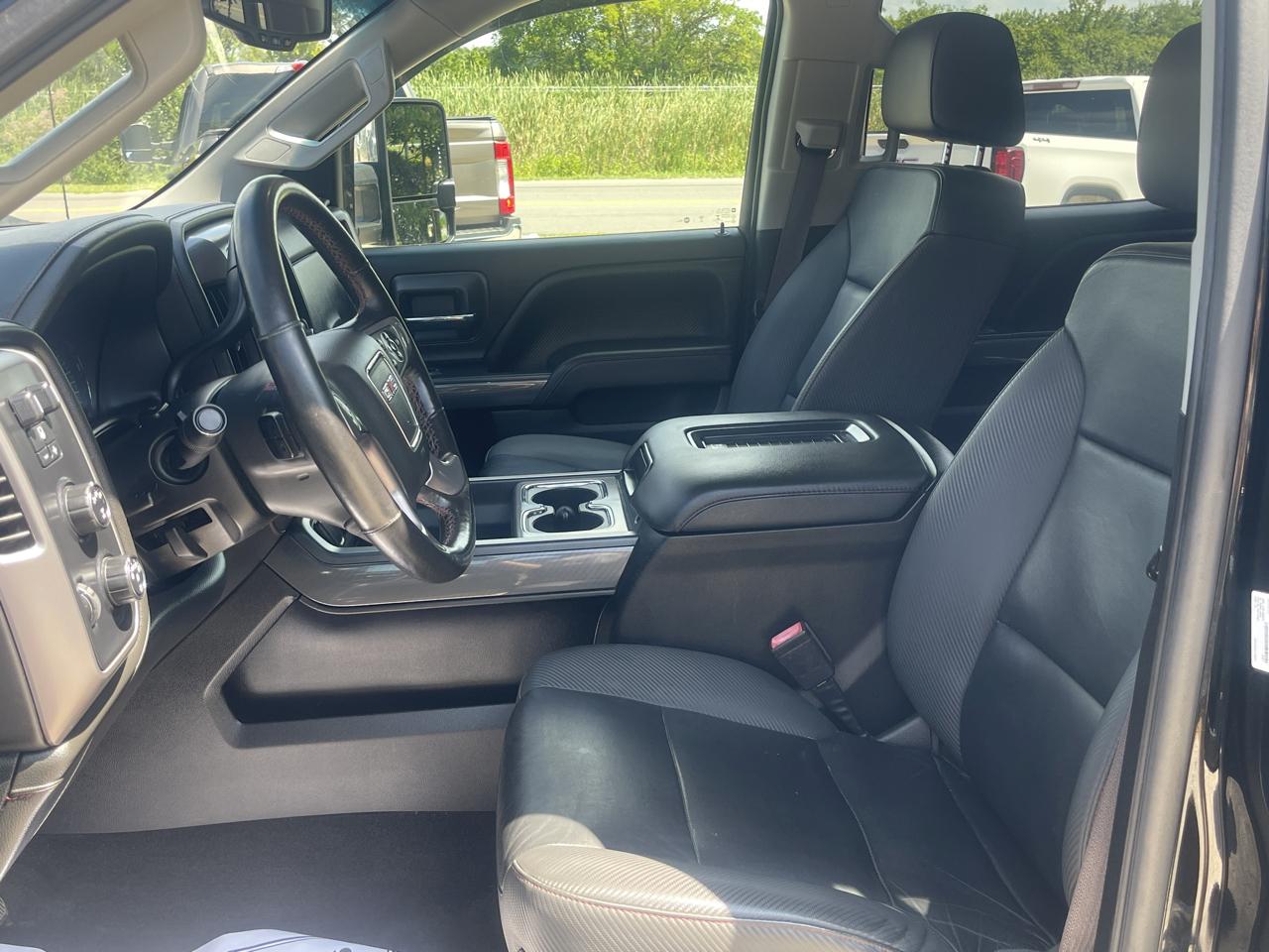 GMC Sierra 2500HD SLT Crew Cab 4WD 2017