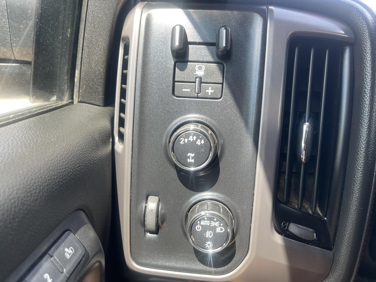 GMC Sierra 2500HD SLT Crew Cab 4WD 2017