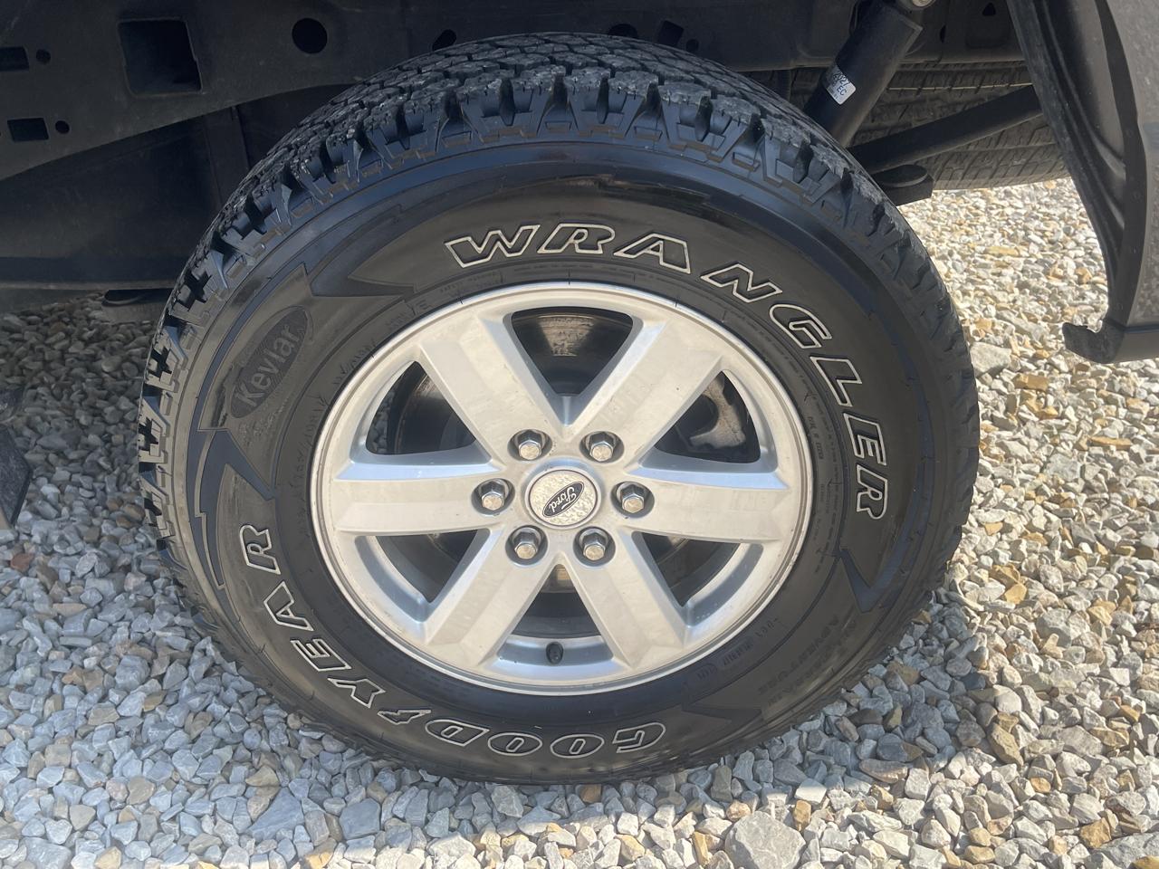 Ford F-150 XL SuperCrew 6.5-ft. Bed 4WD 2022