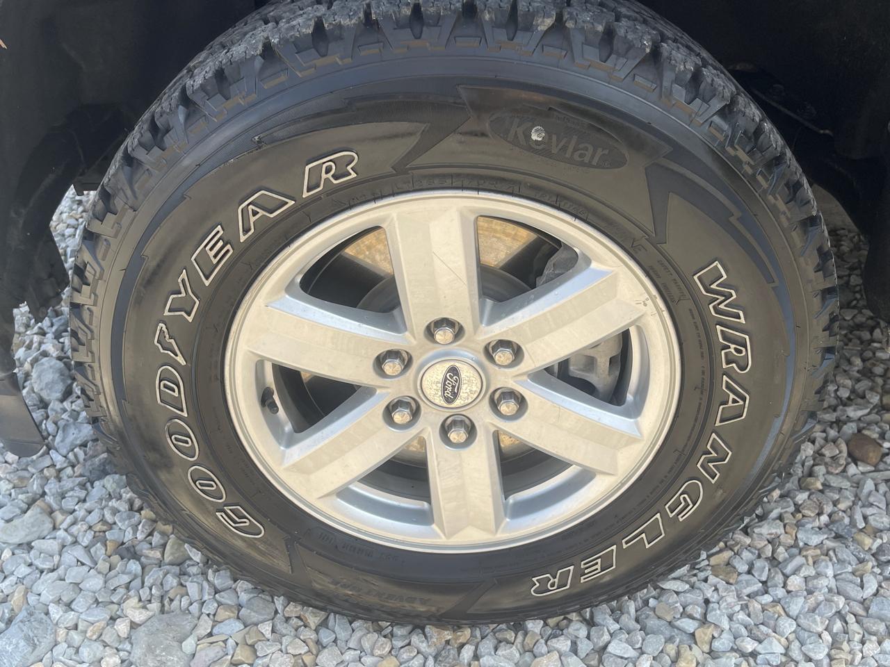 Ford F-150 XL SuperCrew 6.5-ft. Bed 4WD 2022