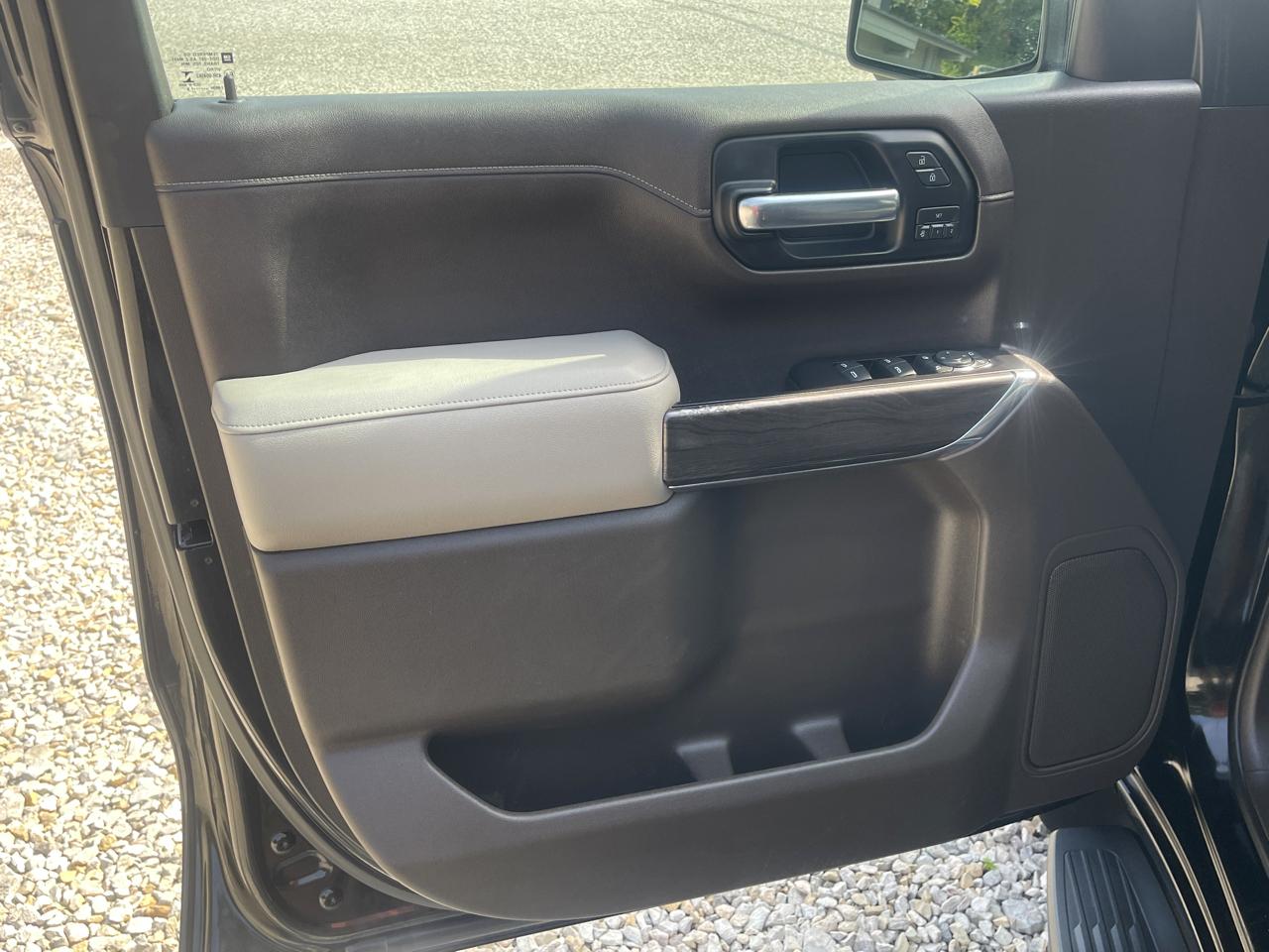 Chevrolet Silverado 1500 LTZ Crew Cab 4WD 2019
