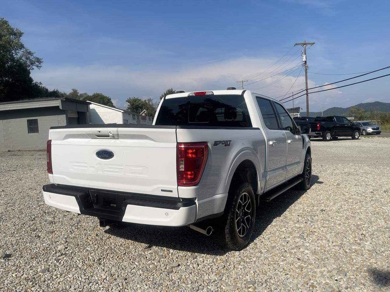 Ford F-150 XLT 4WD SuperCrew 5.5' Box 2022