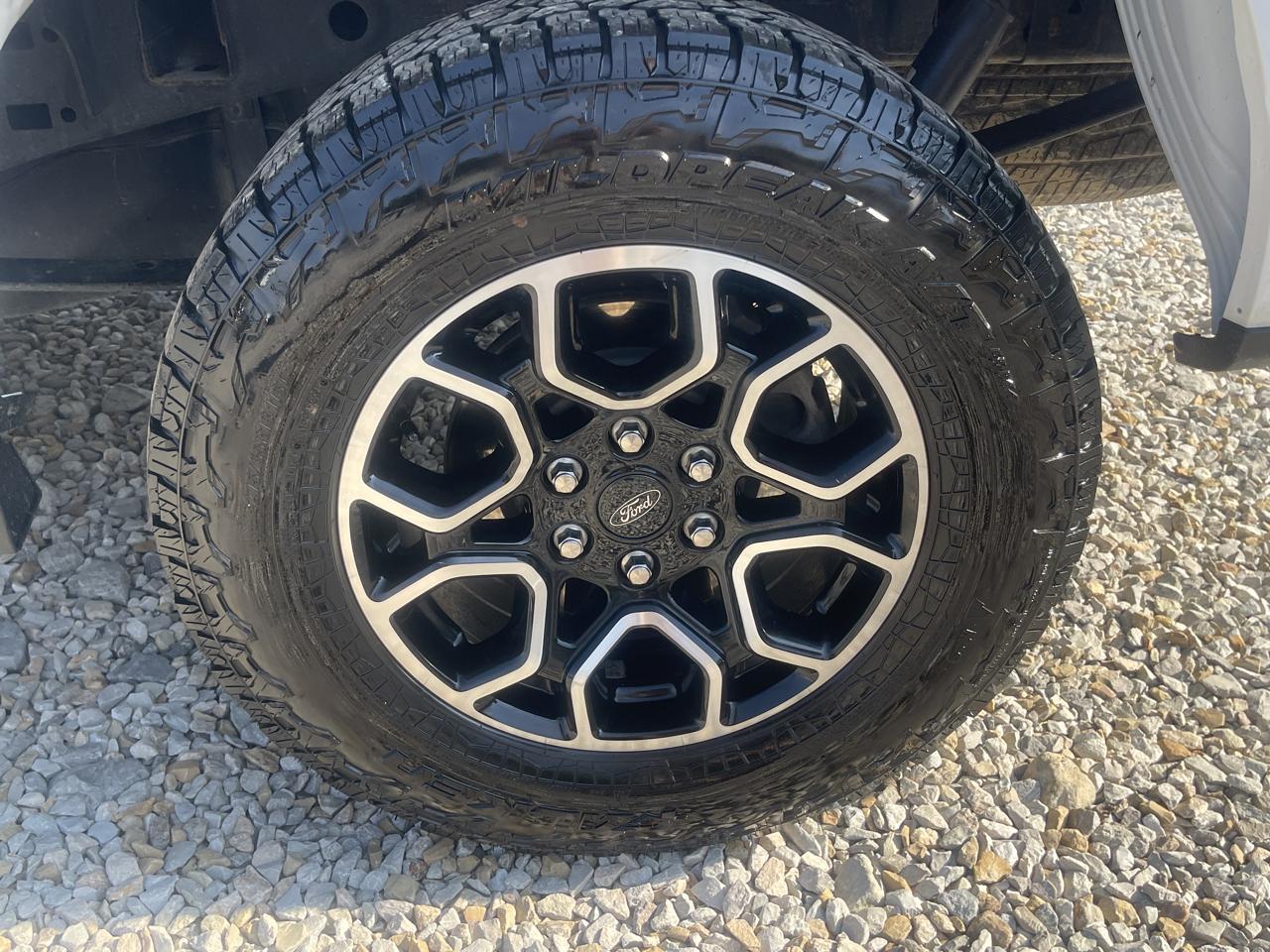 Ford F-150 XLT 4WD SuperCrew 5.5' Box 2022