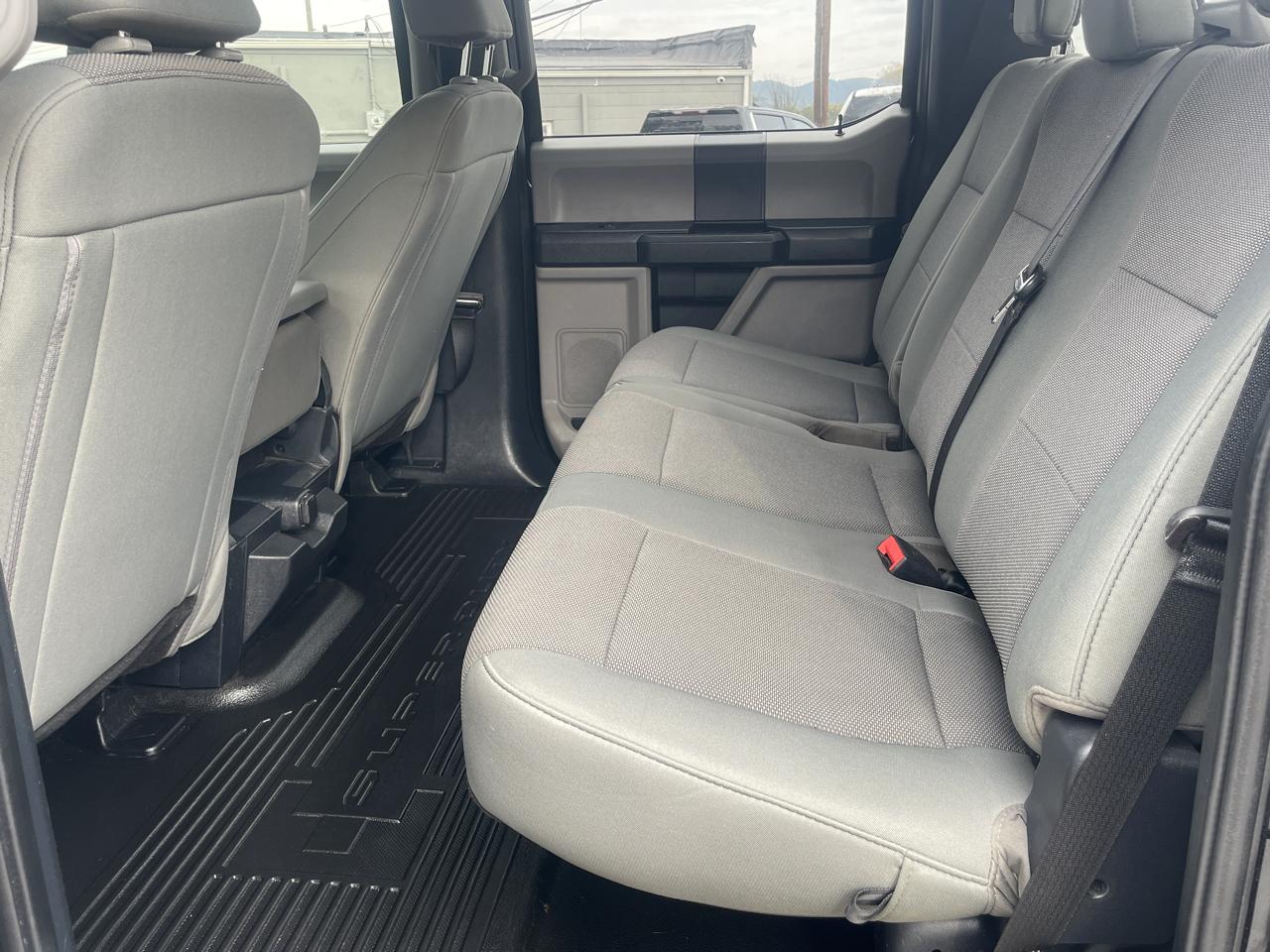 Ford F-350 SD XL Crew Cab Long Bed DRW 4WD 2022