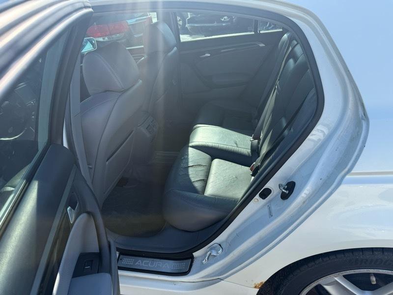 Acura TL 5-Speed AT 2004