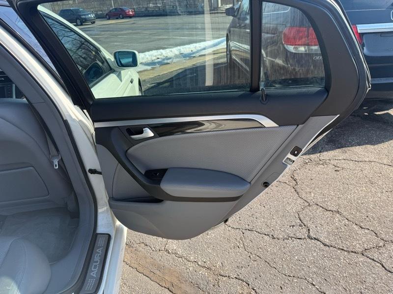 Acura TL 5-Speed AT 2004