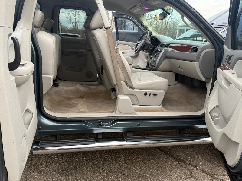 GMC Sierra 2500HD SLT Ext. Cab 4WD 2013