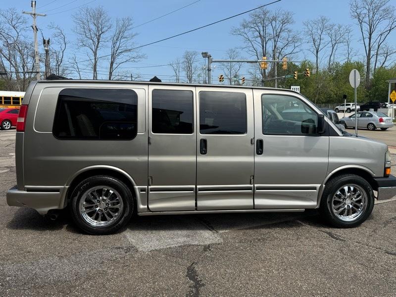 Chevrolet Express 1500 AWD Cargo 2004