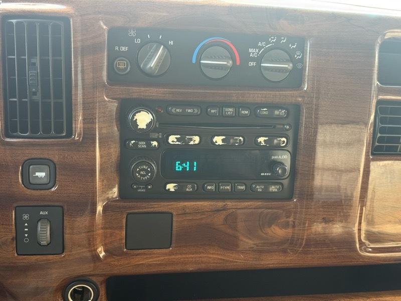 Chevrolet Express 1500 AWD Cargo 2004