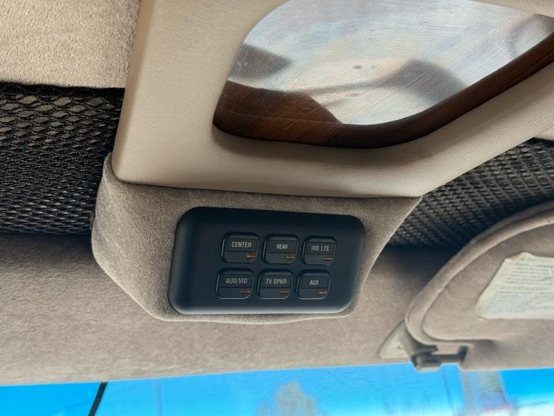 Chevrolet Express 1500 AWD Cargo 2004