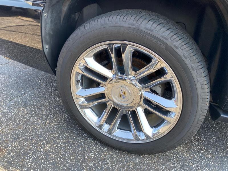 Cadillac Escalade ESV AWD Platinum 2010