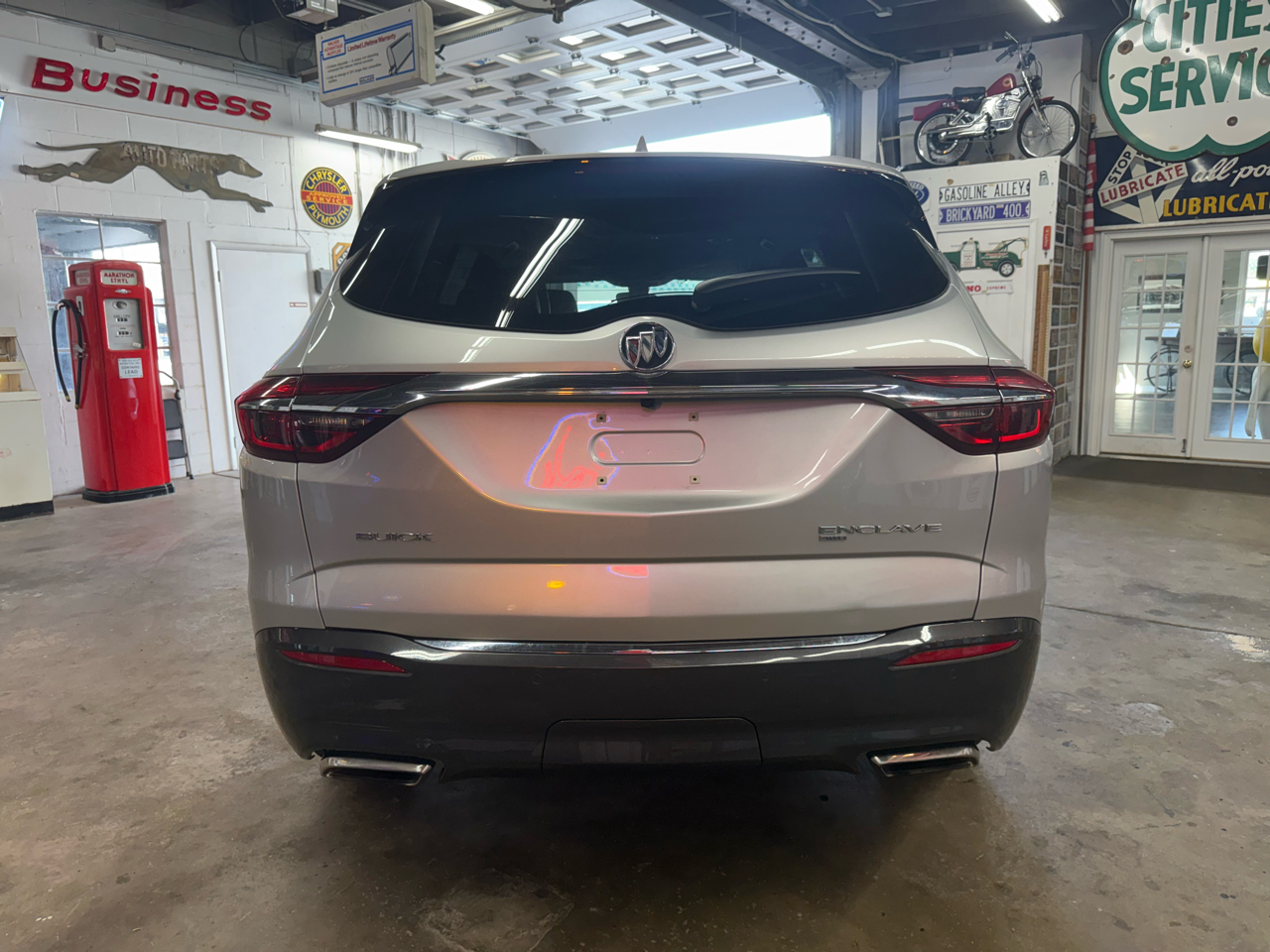 2018 Buick Enclave Premium photo 4