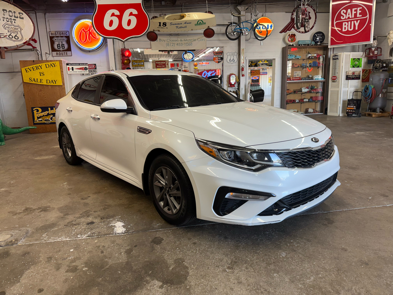 2020 Kia Optima LX photo 7