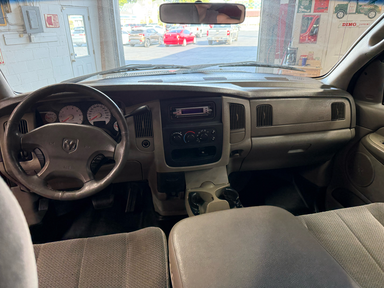 2003 Dodge Ram ST photo 9