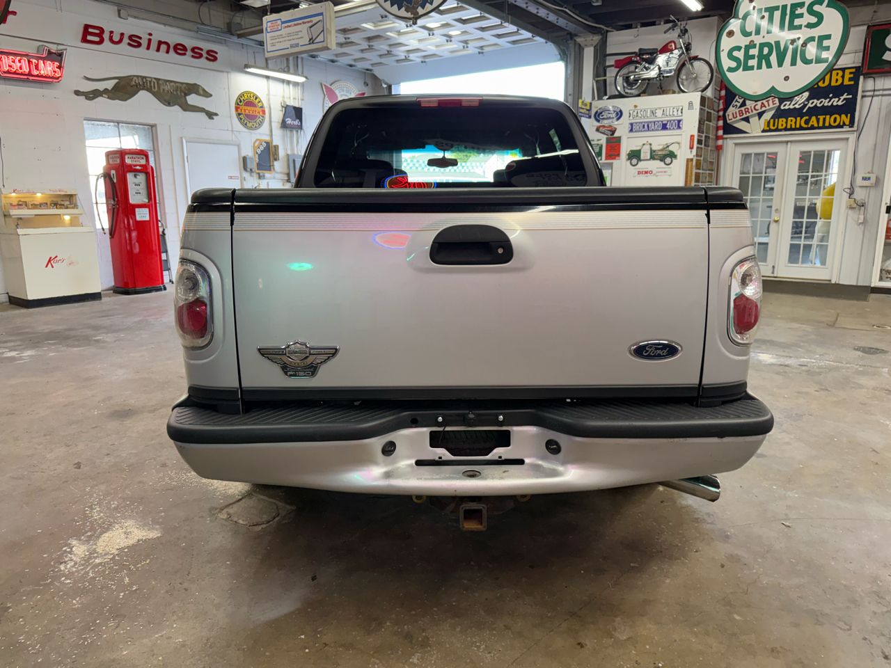 2003 Ford F-150 photo 4