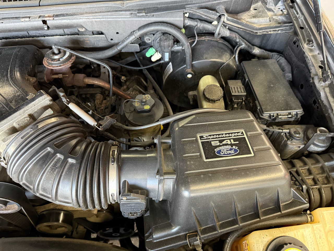 2003 Ford F-150 photo 22