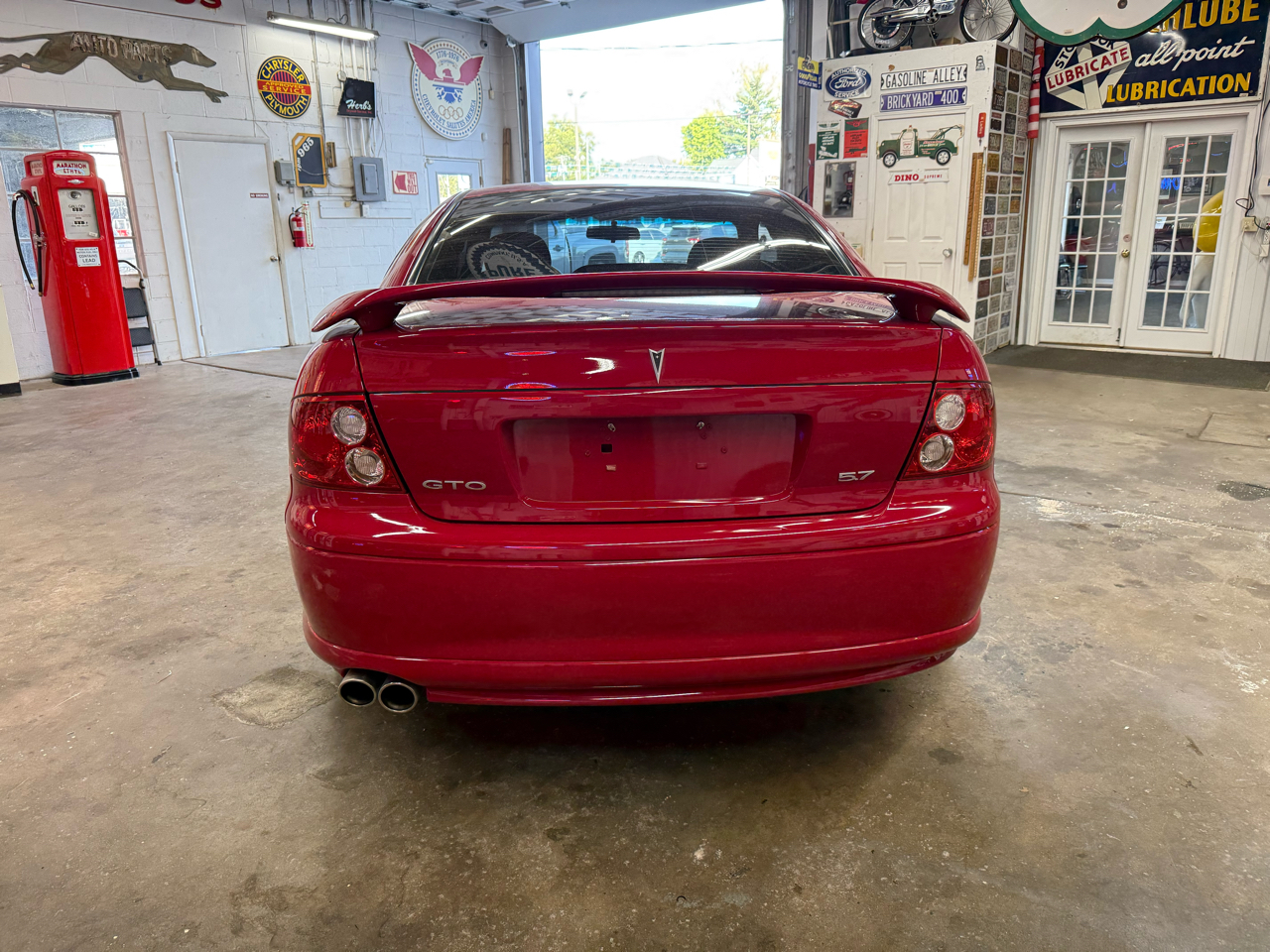 2004 Pontiac GTO photo 3