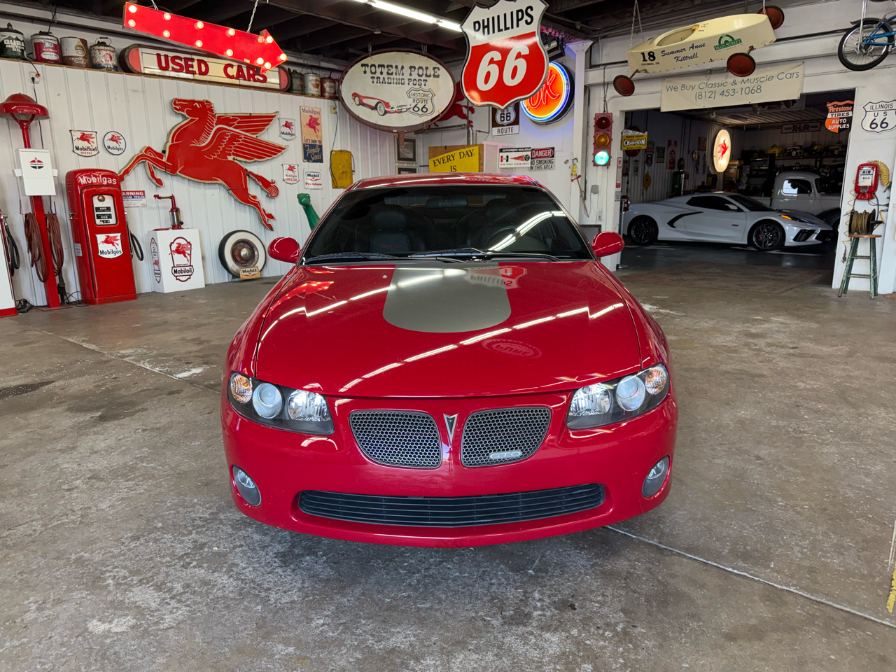 2004 Pontiac GTO photo 6