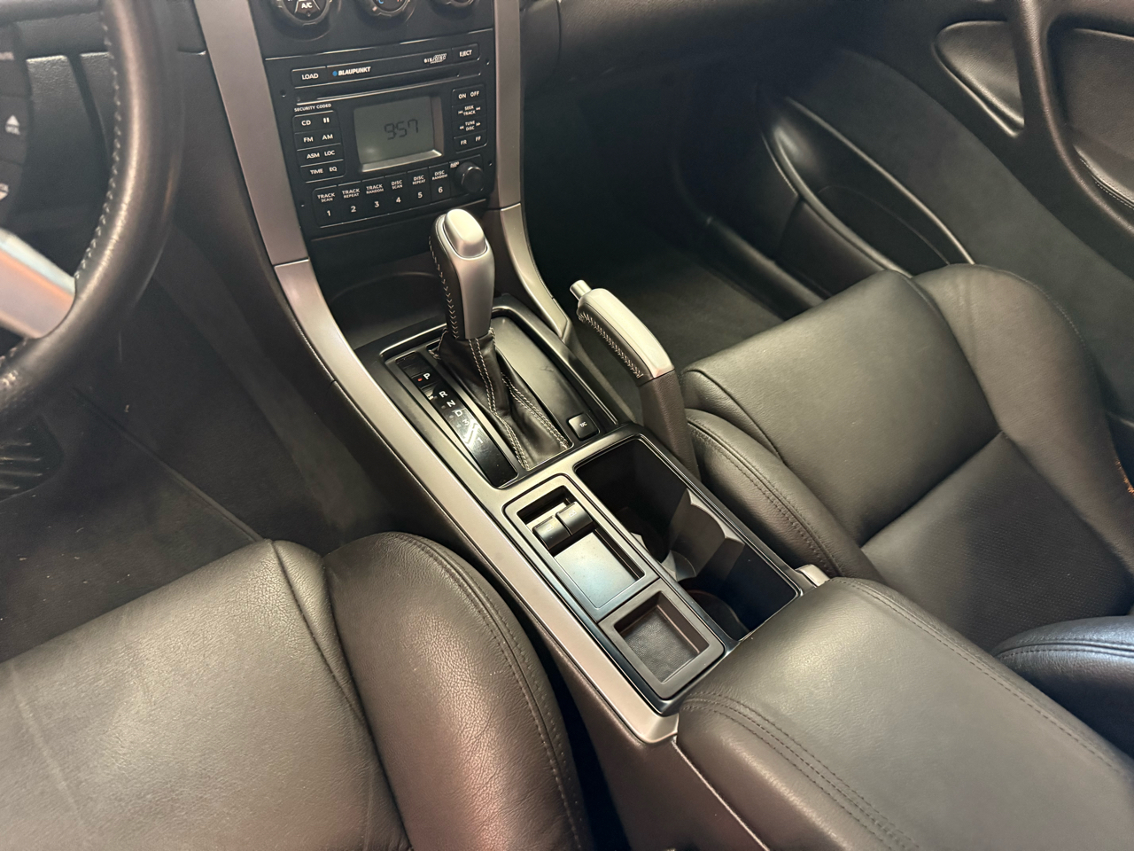 2004 Pontiac GTO photo 14