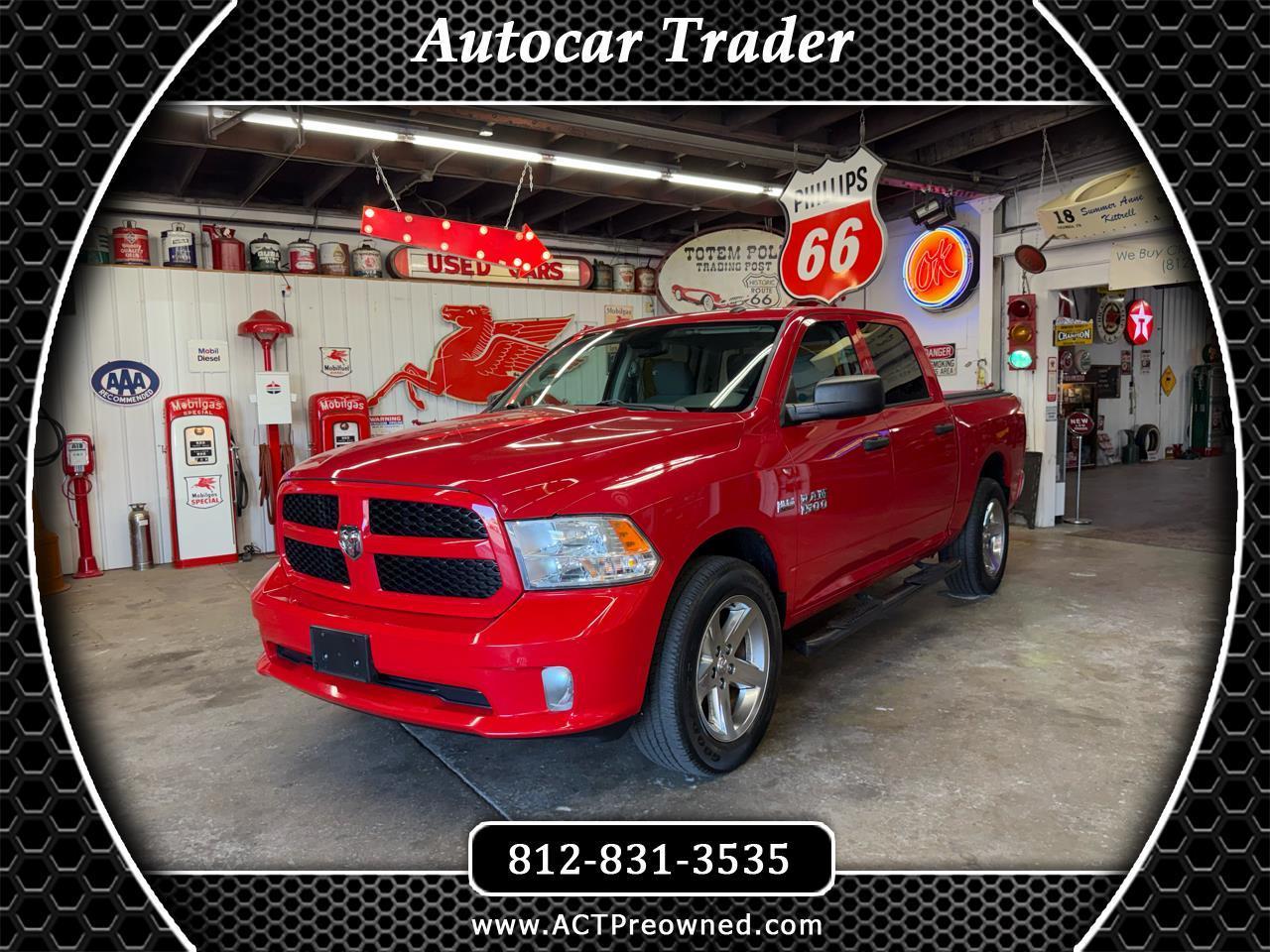 2016 RAM 1500 4WD Crew Cab 140.5" Express