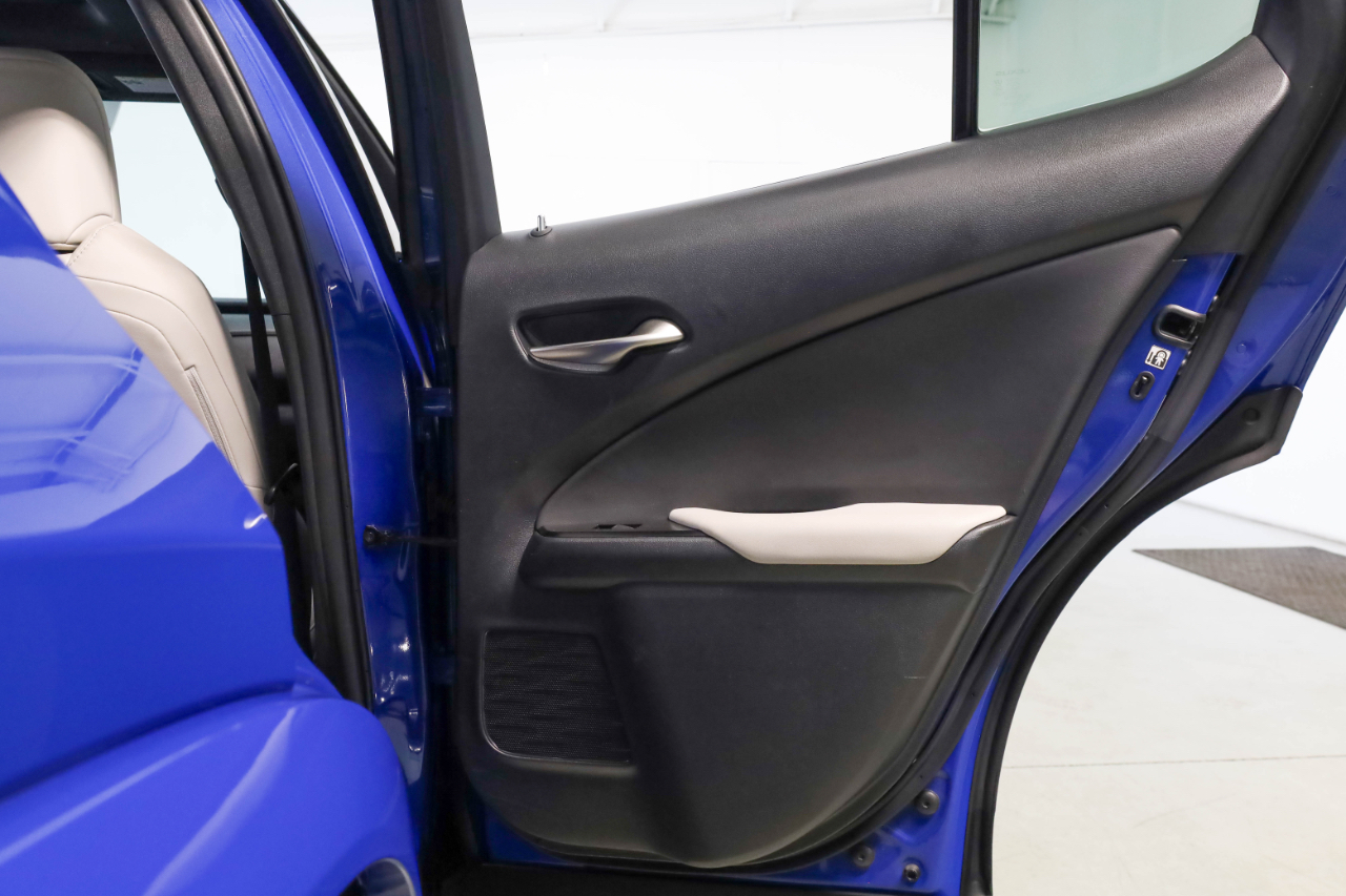 Lexus UX UX 250h Premium FWD 2024