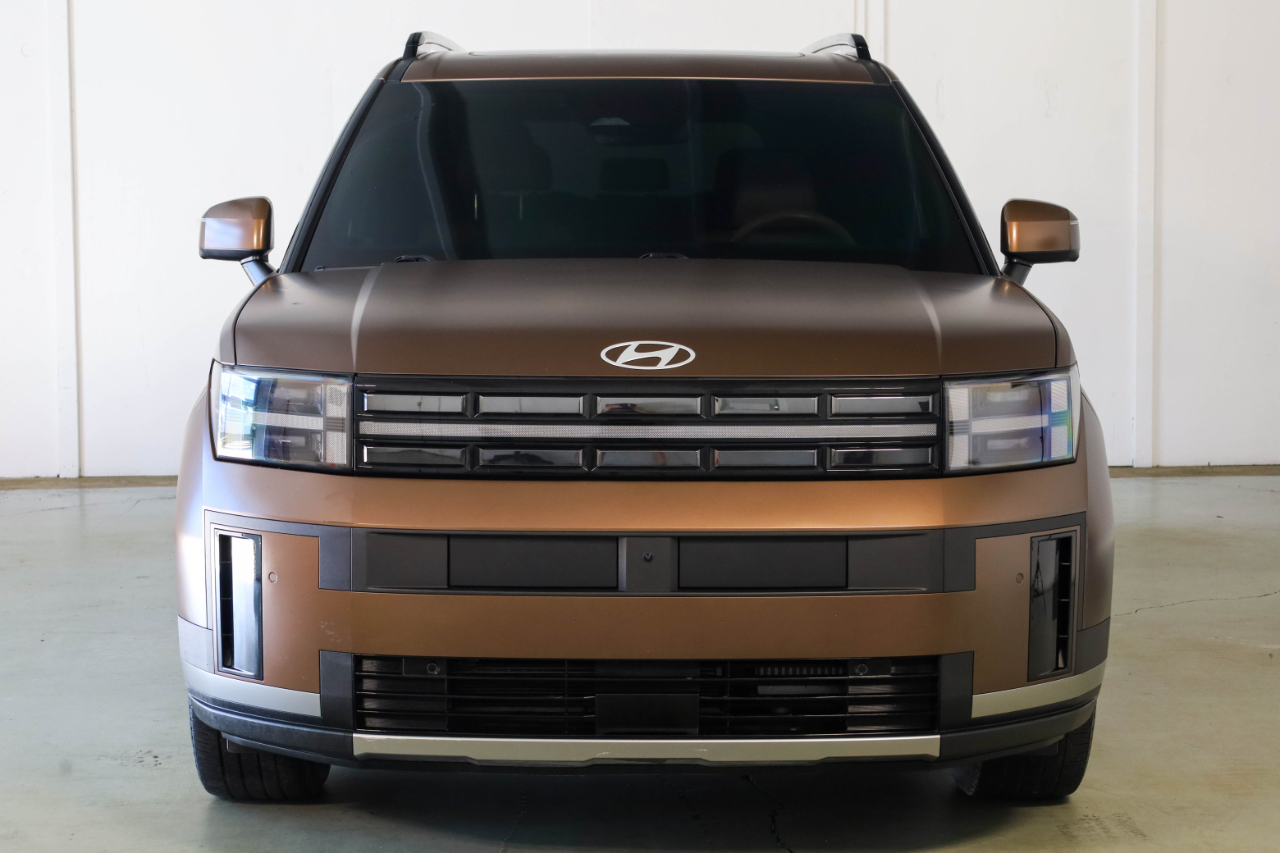 2024 Hyundai Santa Fe Limited's photo