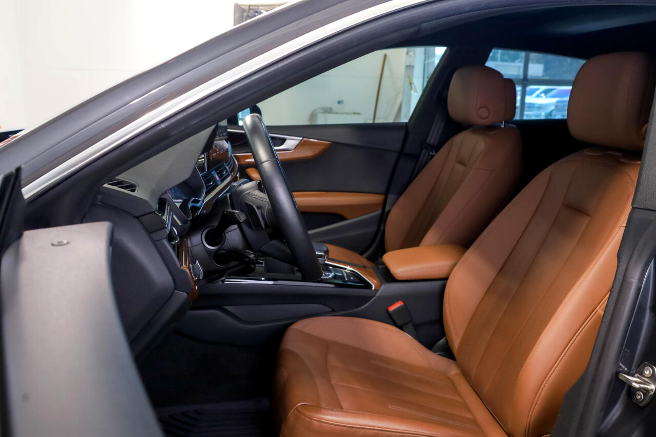 2022 Audi A5 Premium 40 TFSI Quattro photo 8
