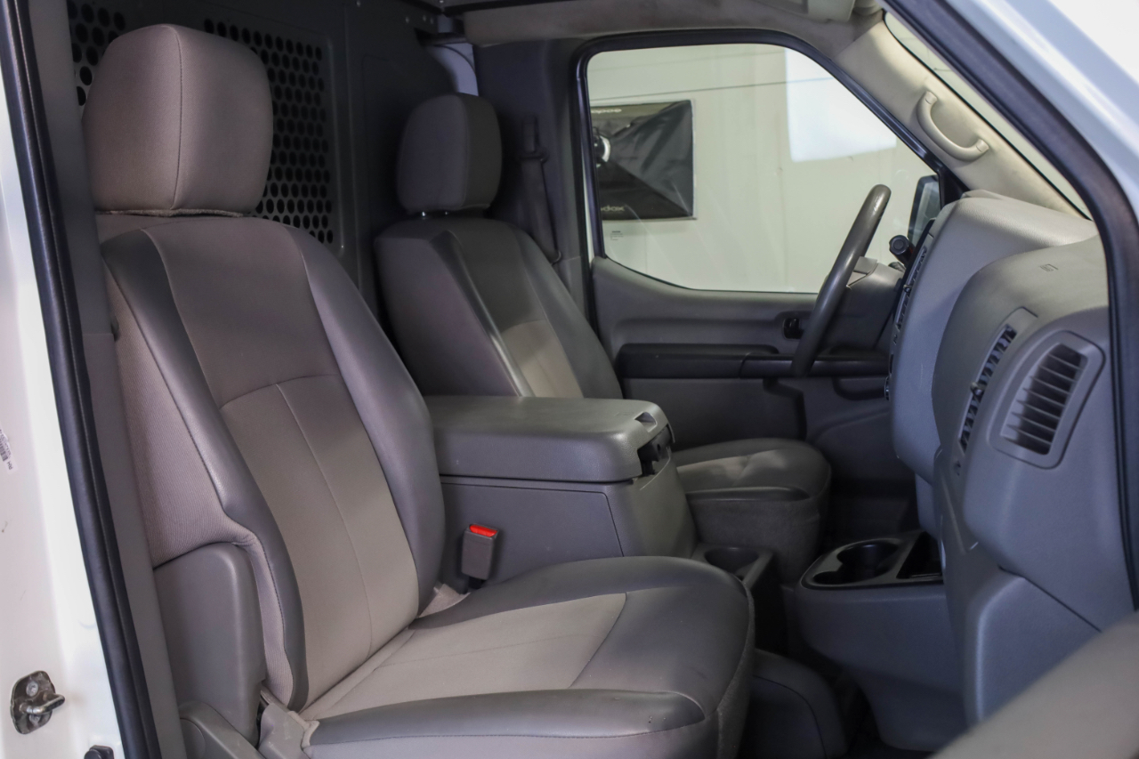 Nissan NV Cargo NV3500 HD High Roof V8 SL 2018 Nissan NV Cargo NV3500 HD High Roof V8 SL 2018