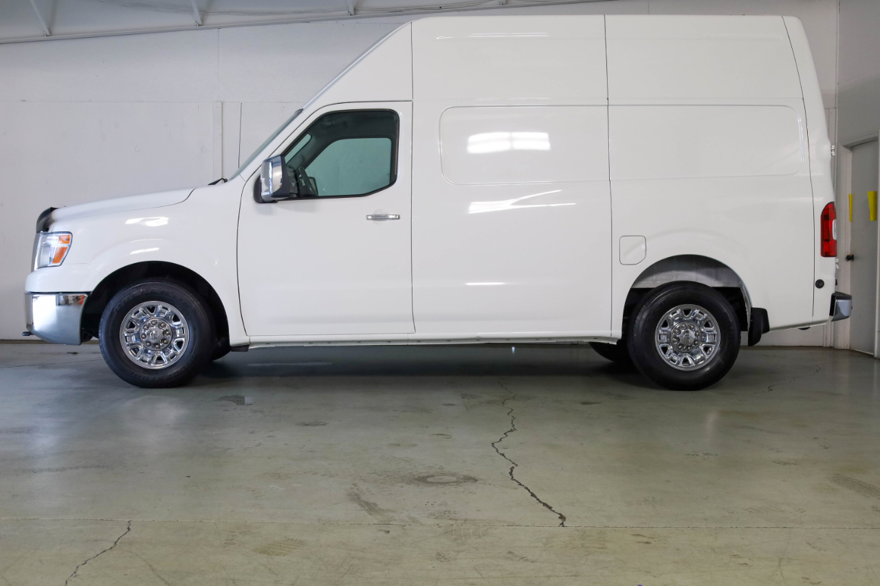 Nissan NV Cargo NV3500 HD High Roof V8 SL 2018 Nissan NV Cargo NV3500 HD High Roof V8 SL 2018