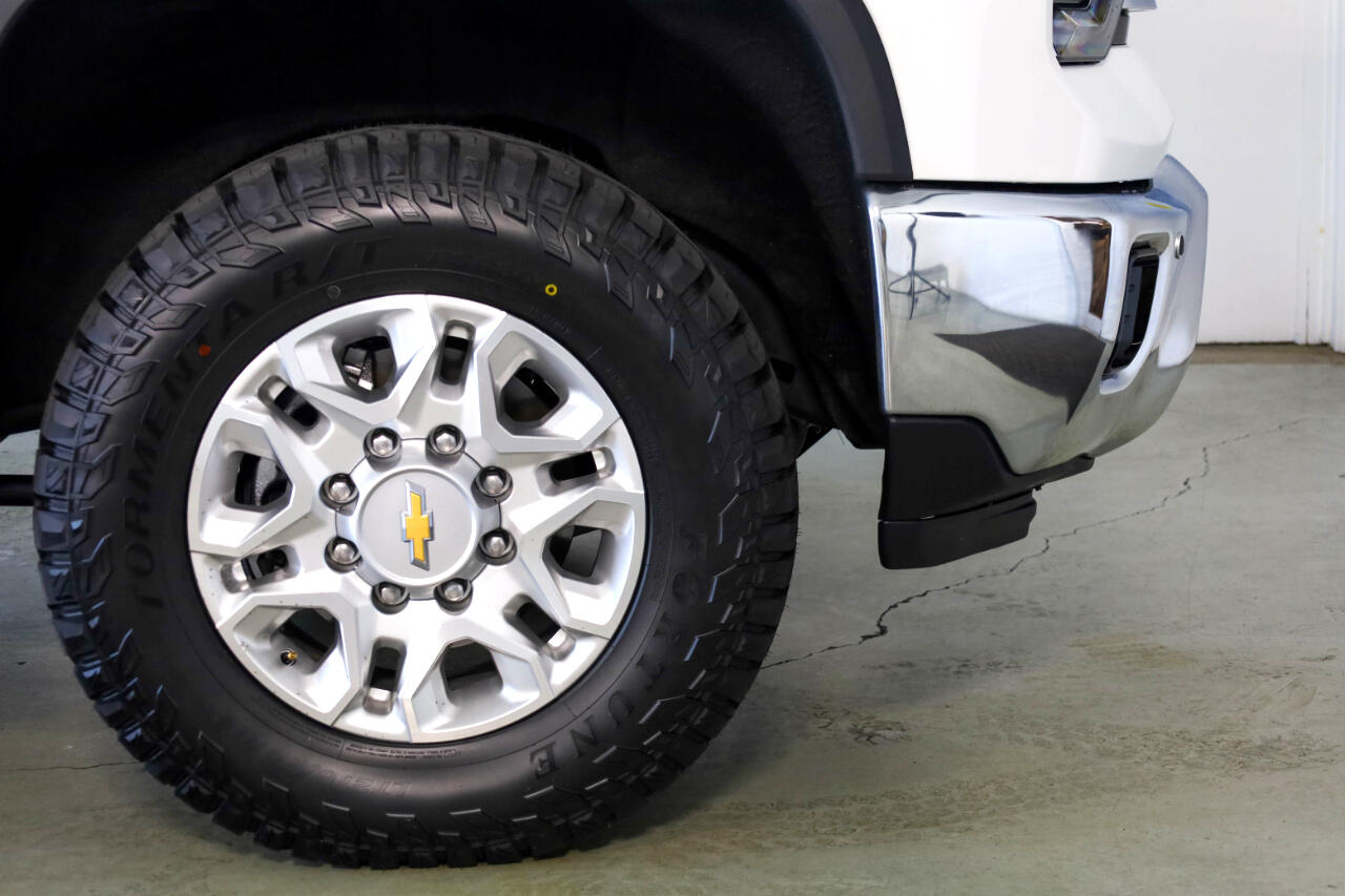 2024 Chevrolet Silverado 2500HD LTZ photo 42