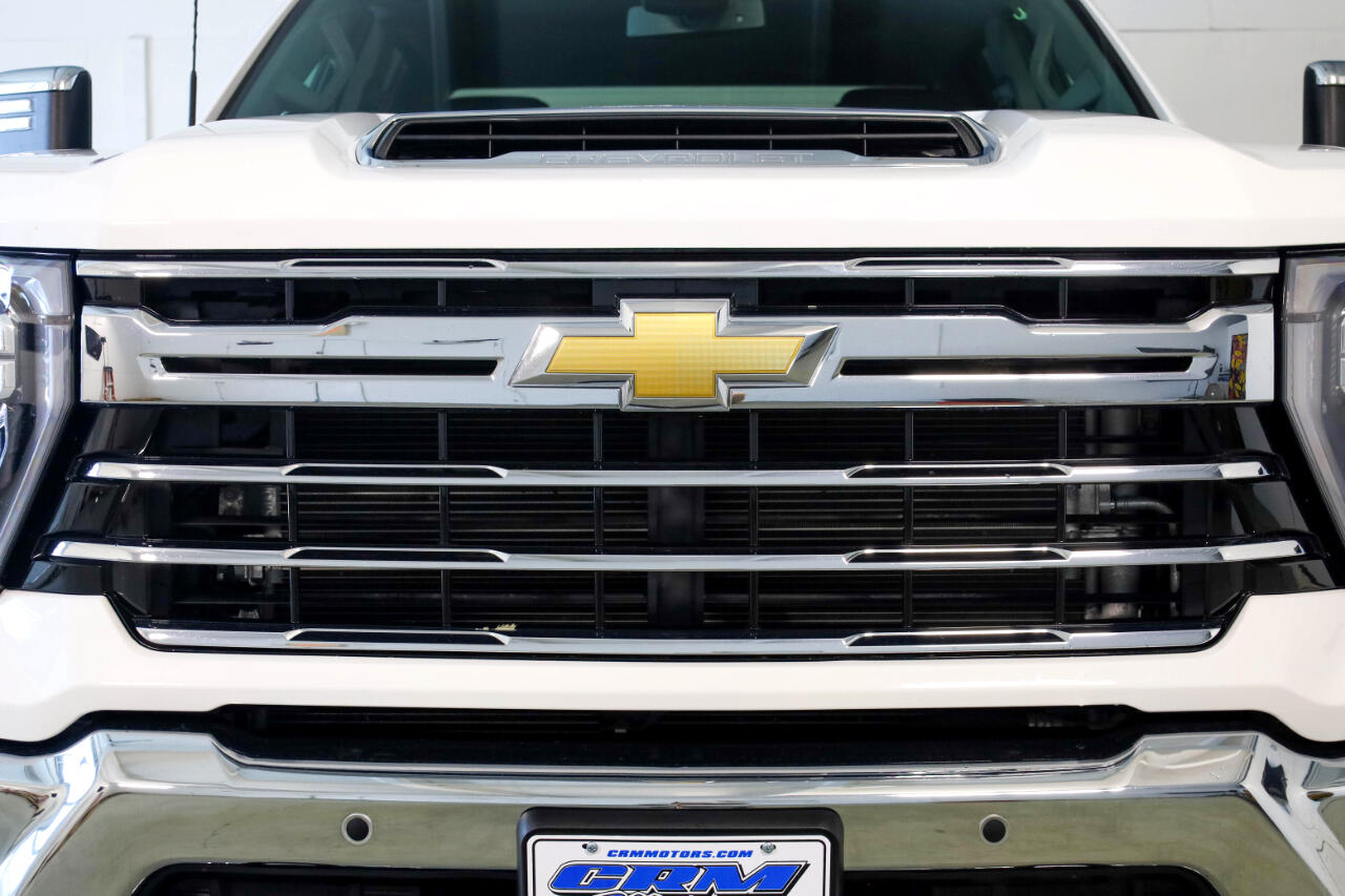 2024 Chevrolet Silverado 2500HD LTZ photo 13