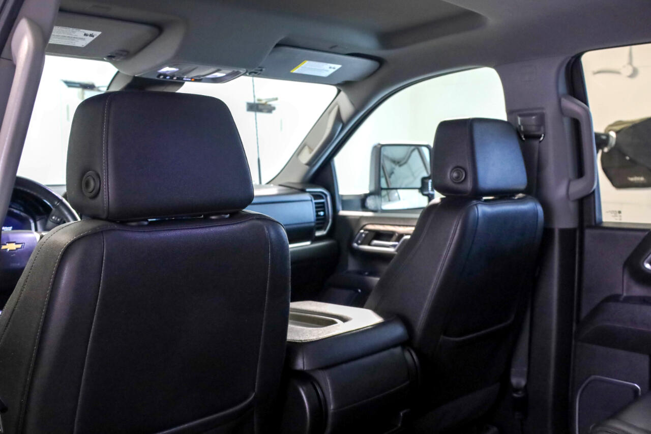 2024 Chevrolet Silverado 2500HD LTZ photo 15