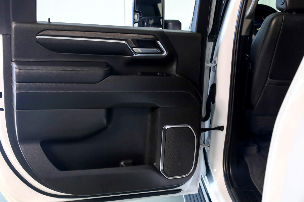 2024 Chevrolet Silverado 2500HD LTZ photo 29