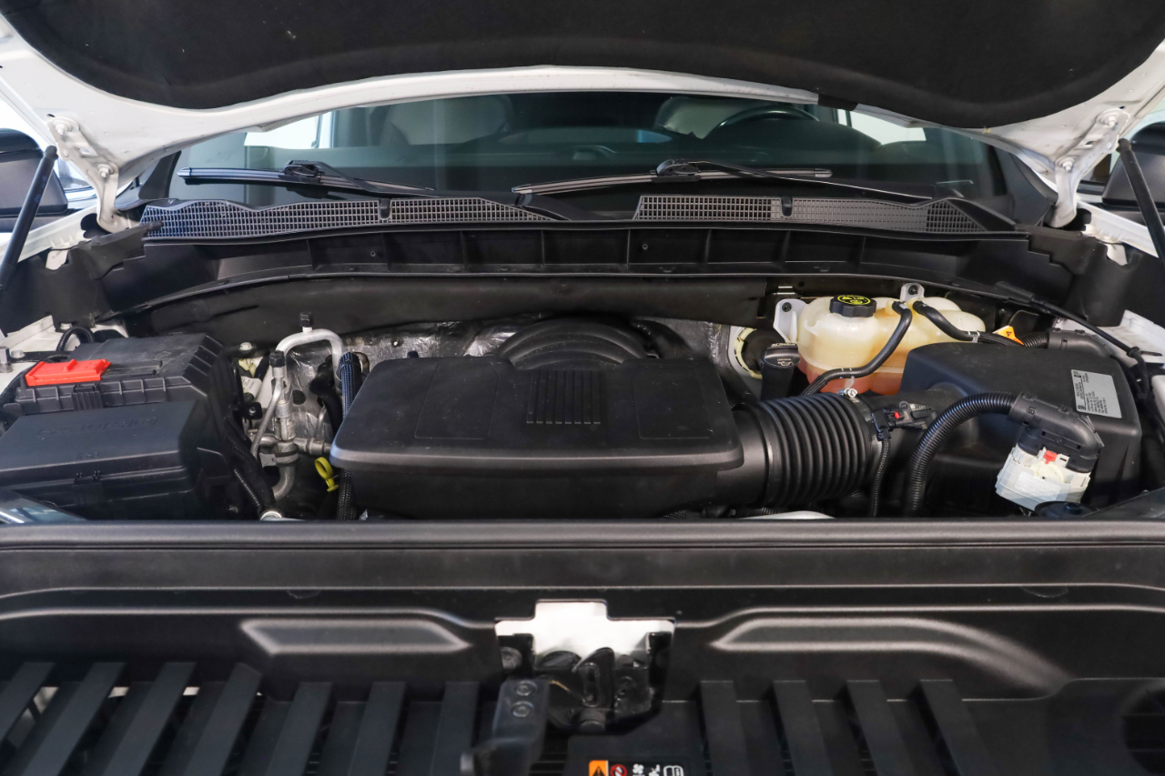 GMC Sierra 1500 4WD Crew Cab 147" AT4 2021