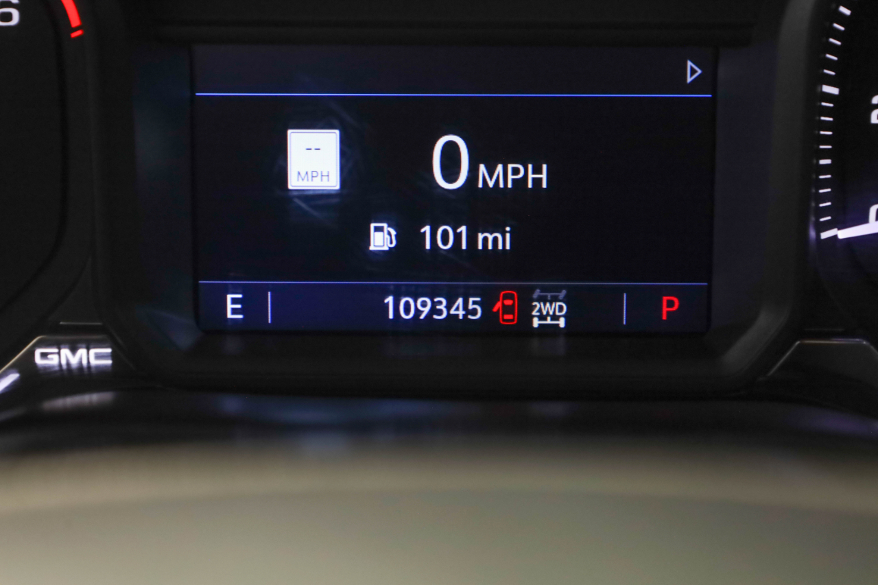 GMC Sierra 1500 4WD Crew Cab 147" AT4 2021