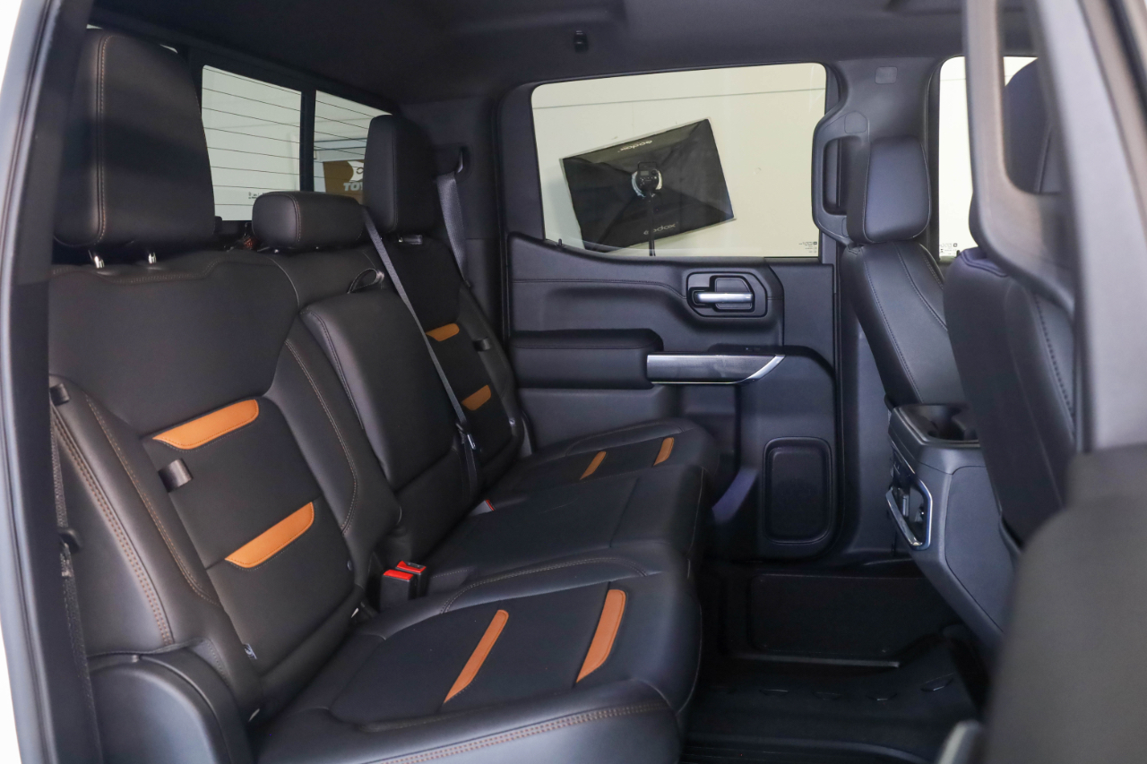 GMC Sierra 1500 4WD Crew Cab 147" AT4 2021