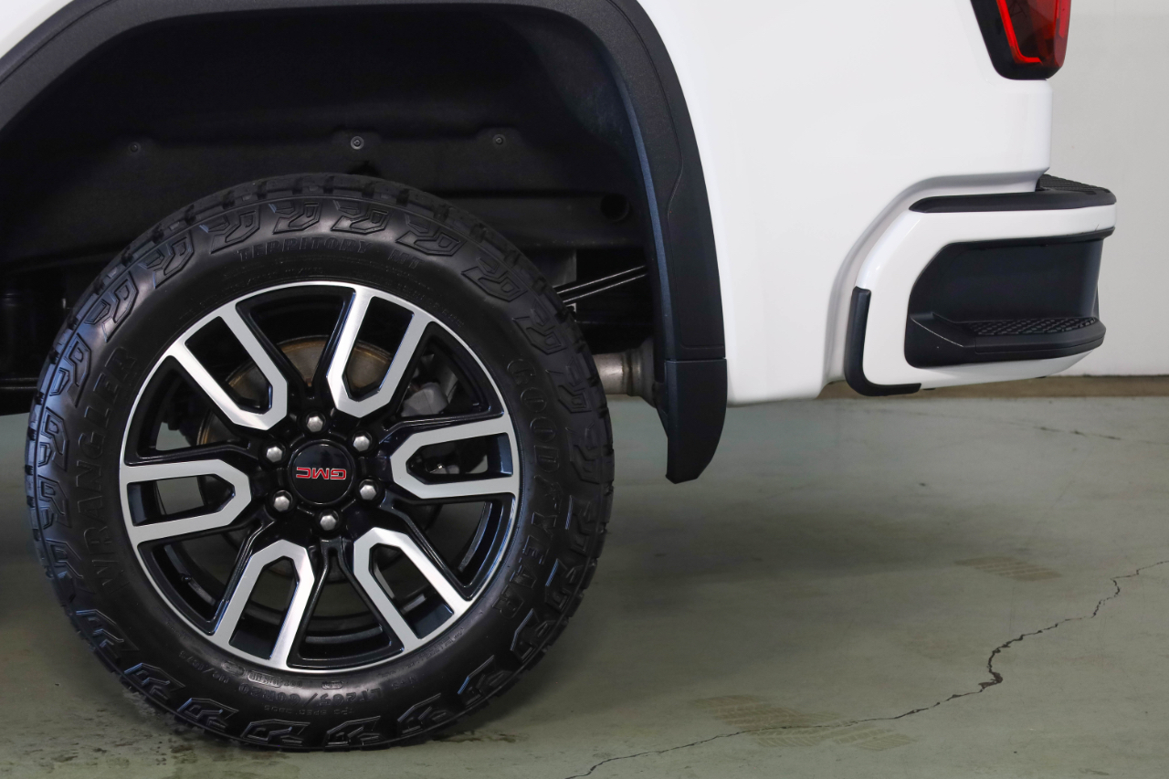 GMC Sierra 1500 4WD Crew Cab 147" AT4 2021