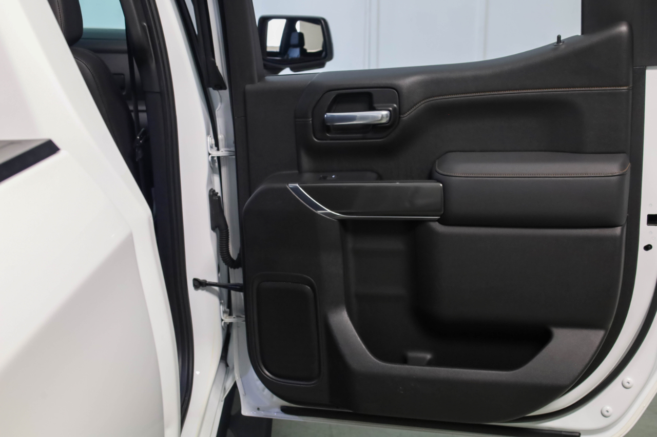 GMC Sierra 1500 4WD Crew Cab 147" AT4 2021