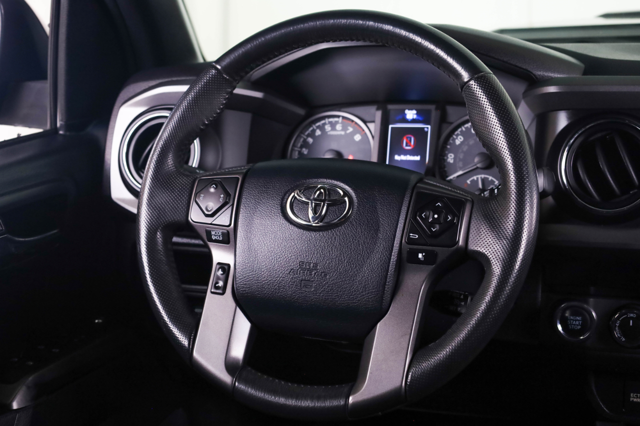 2017 Toyota Tacoma SR5 Double Cab V6 4x4 photo 22