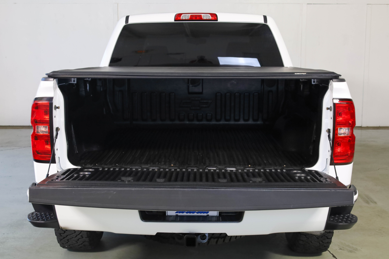 Chevrolet Silverado 1500 4WD Crew Cab 143.5" LT w/2LT 2018